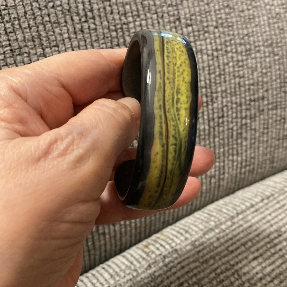 glass bangle bracelet black yellow abstract design